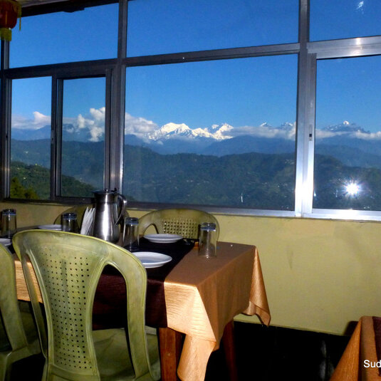 Hotel Kanchan Valley Tourist Lodge - Kaluk